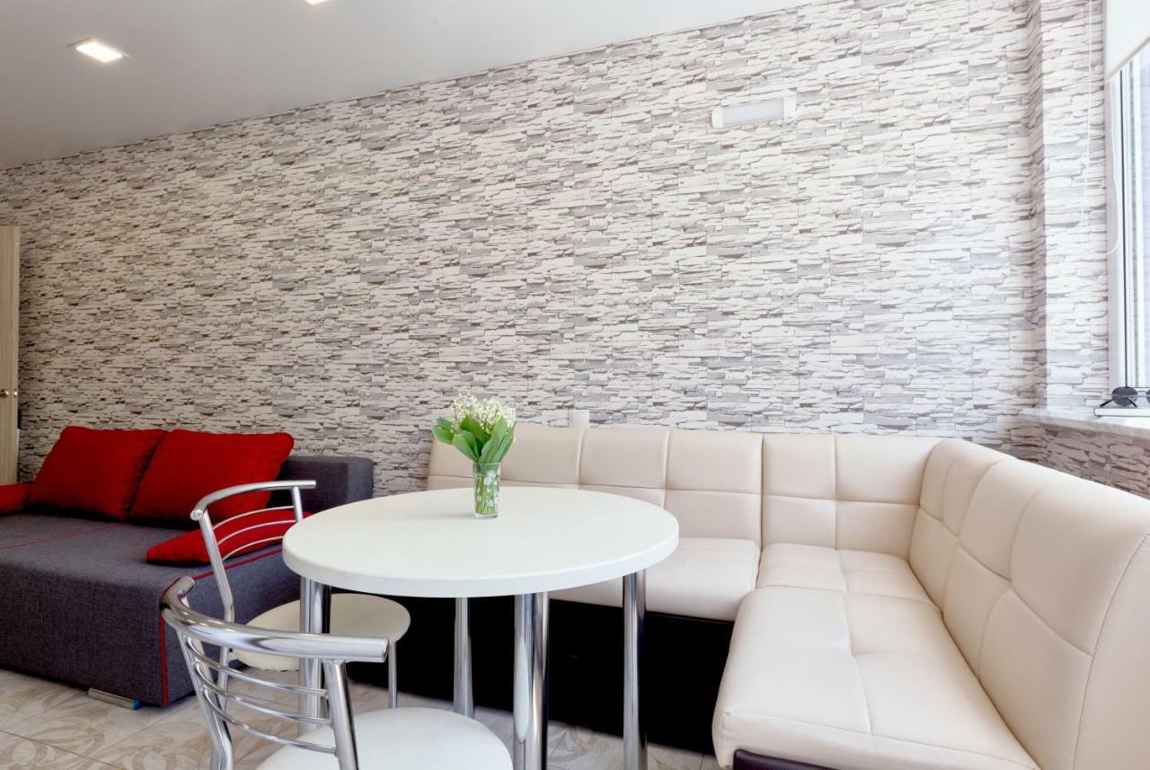 088 Apartment Near Airport Zhulyan Kyiv Exterior photo